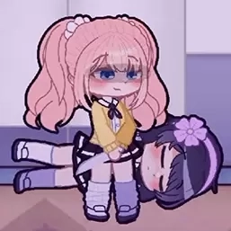 高中女生换装挑战