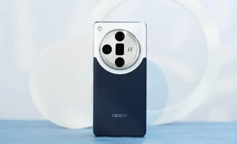 OPPO Find X9正面照首曝:或是最窄物理四等边